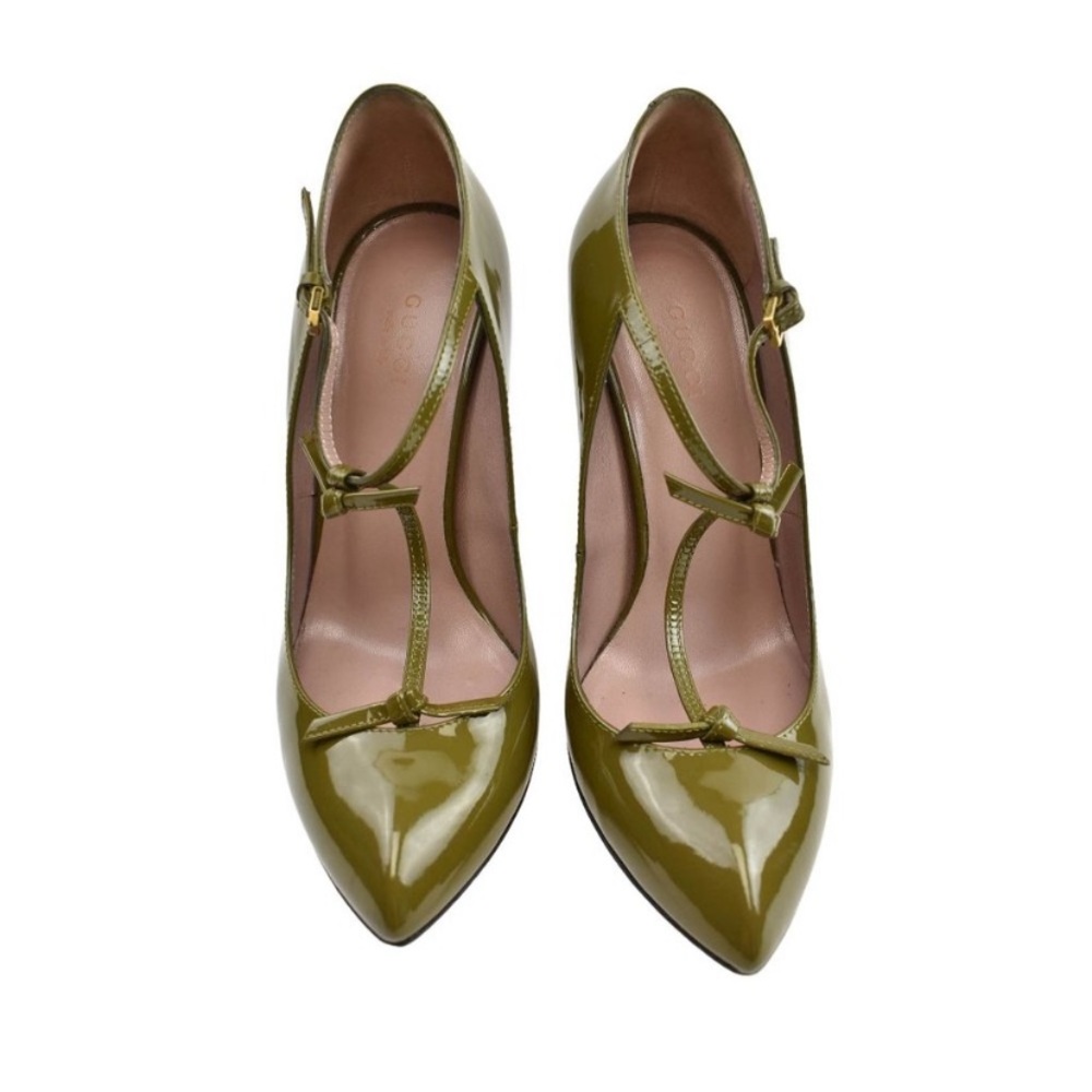 PRE-ORDER olive green GUCCI elegant pumps. Gently used babes ready for your love - Picture 3 of 9